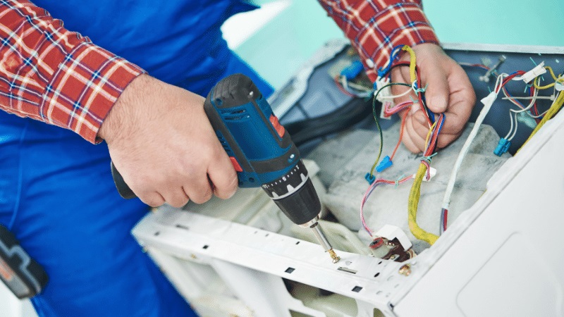 Söğütlü Toshiba Toshiba çamaşır makinesi kart tamiri – Su almama arızası orijinal parça ile giderildi. - Teknik servis örneği